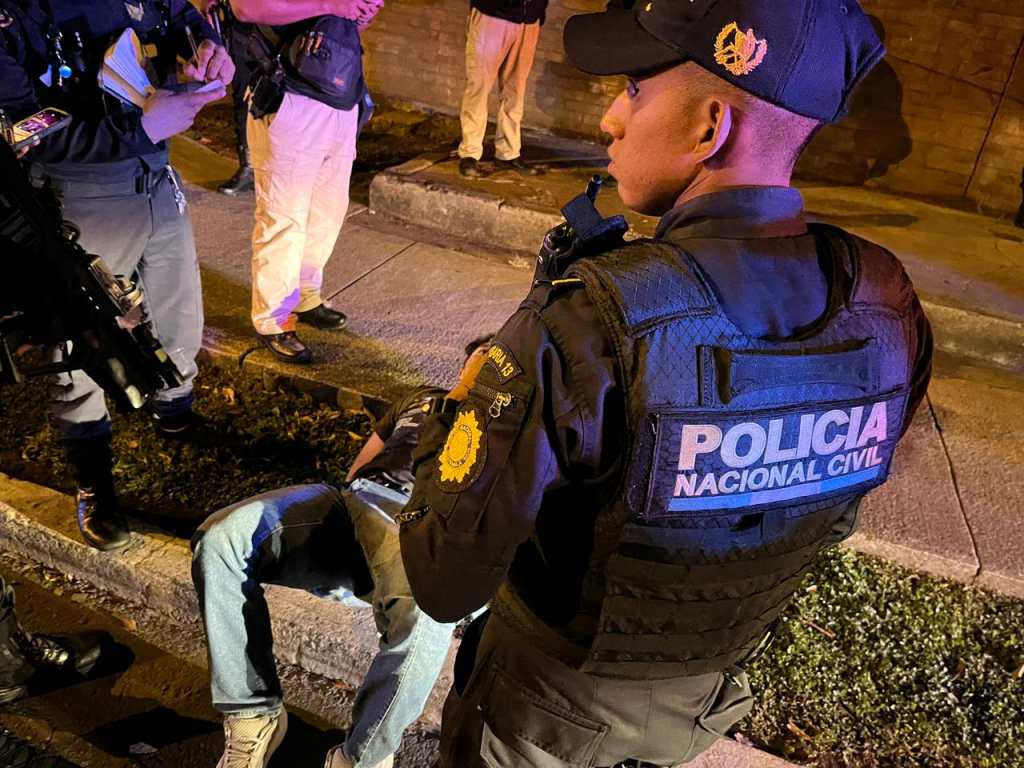 PNC muere atropellado por conductor de carrera clandestina 31 de mayo 2025 (3)