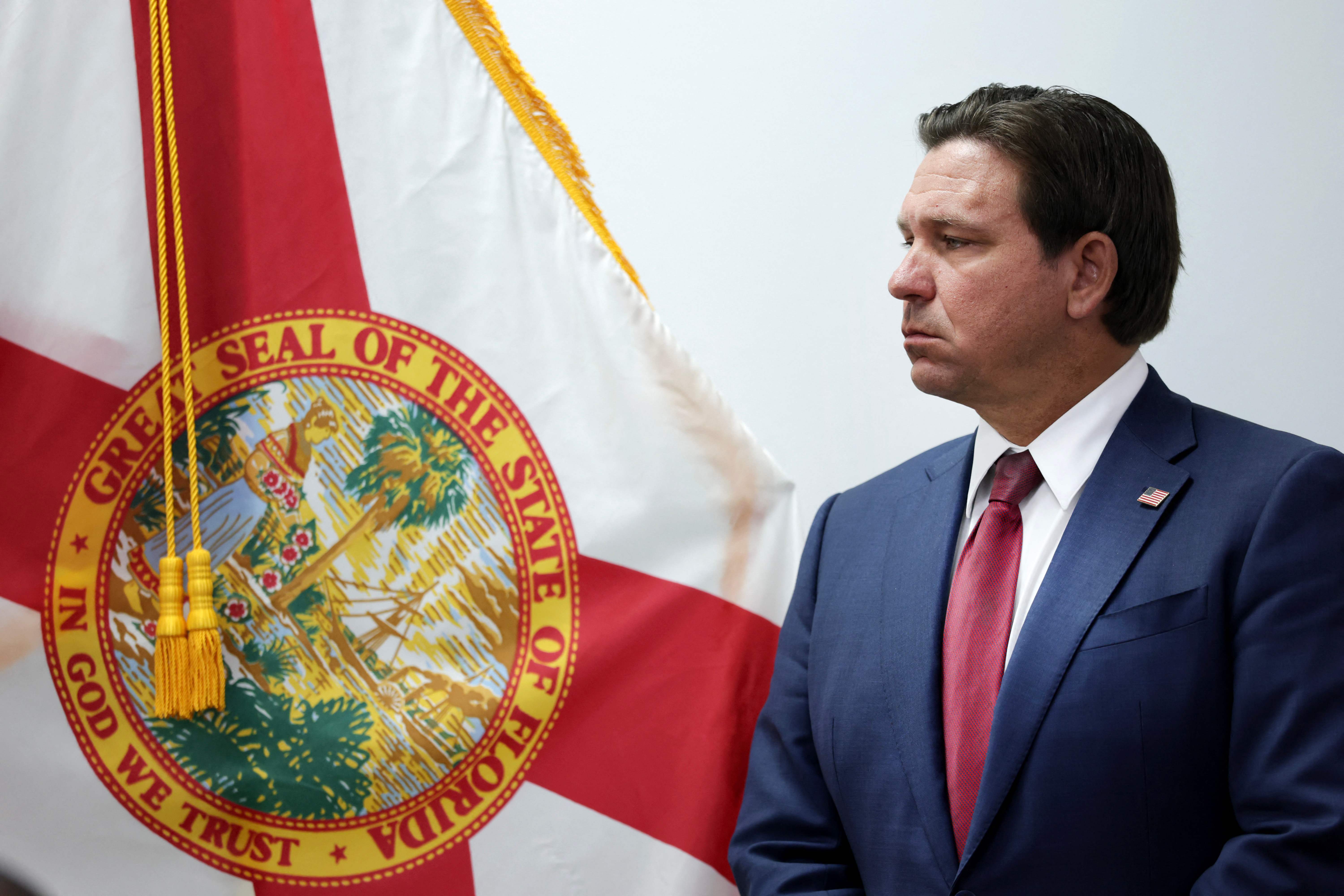 Gobernador Ron DeSantis