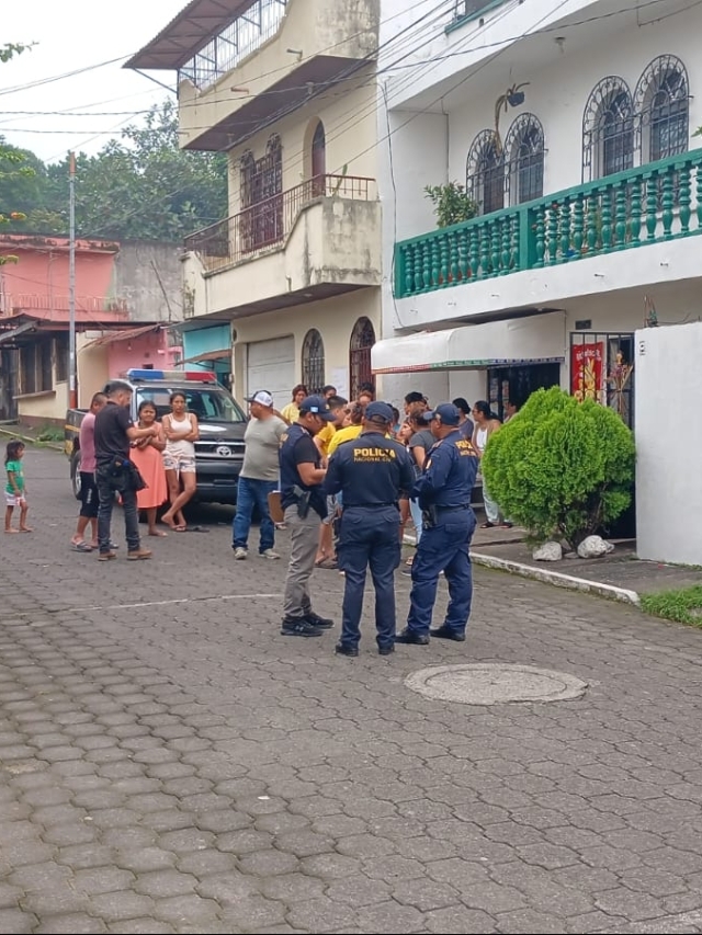 Bomberos secuestrado