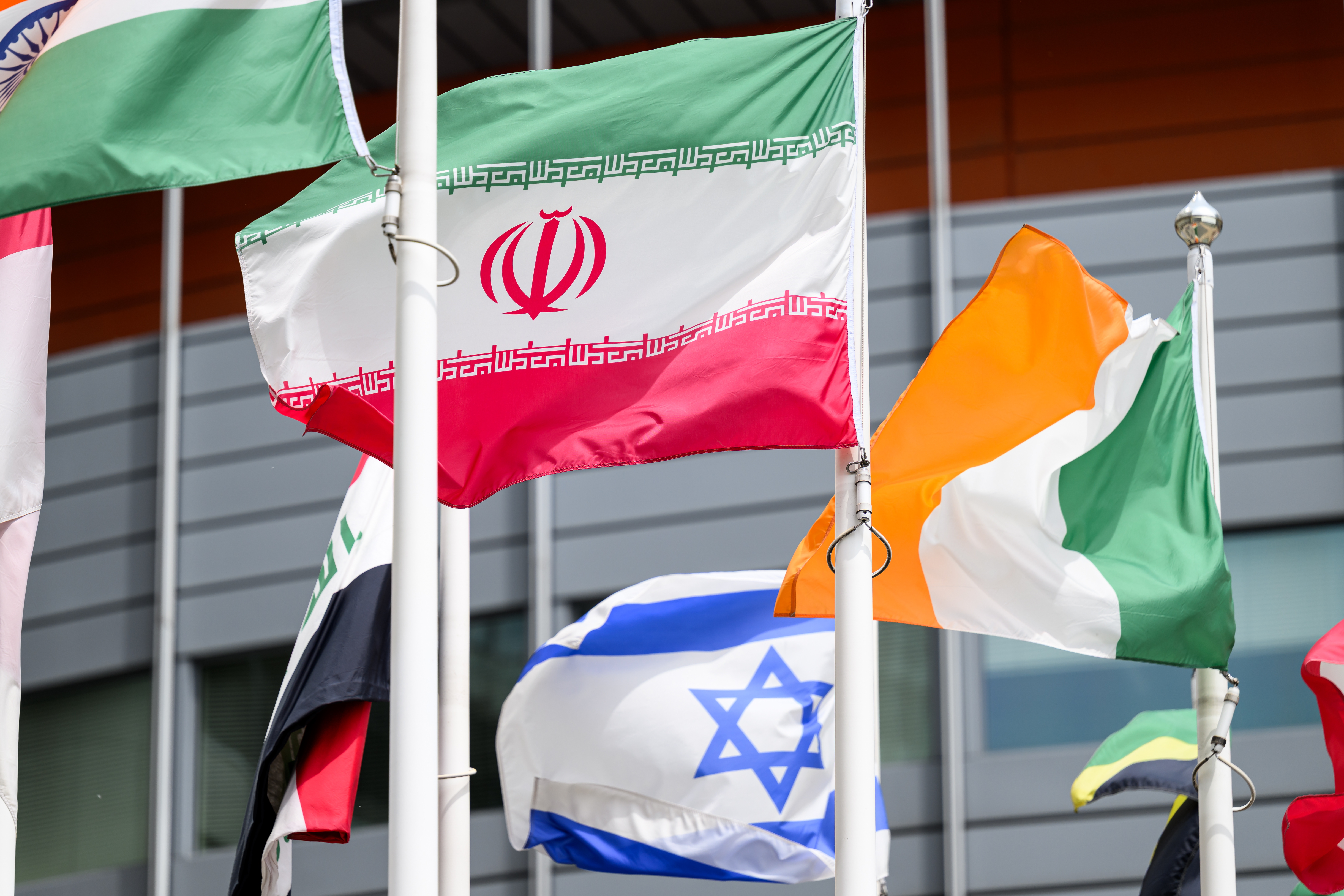 Banderas de Irán e Israel