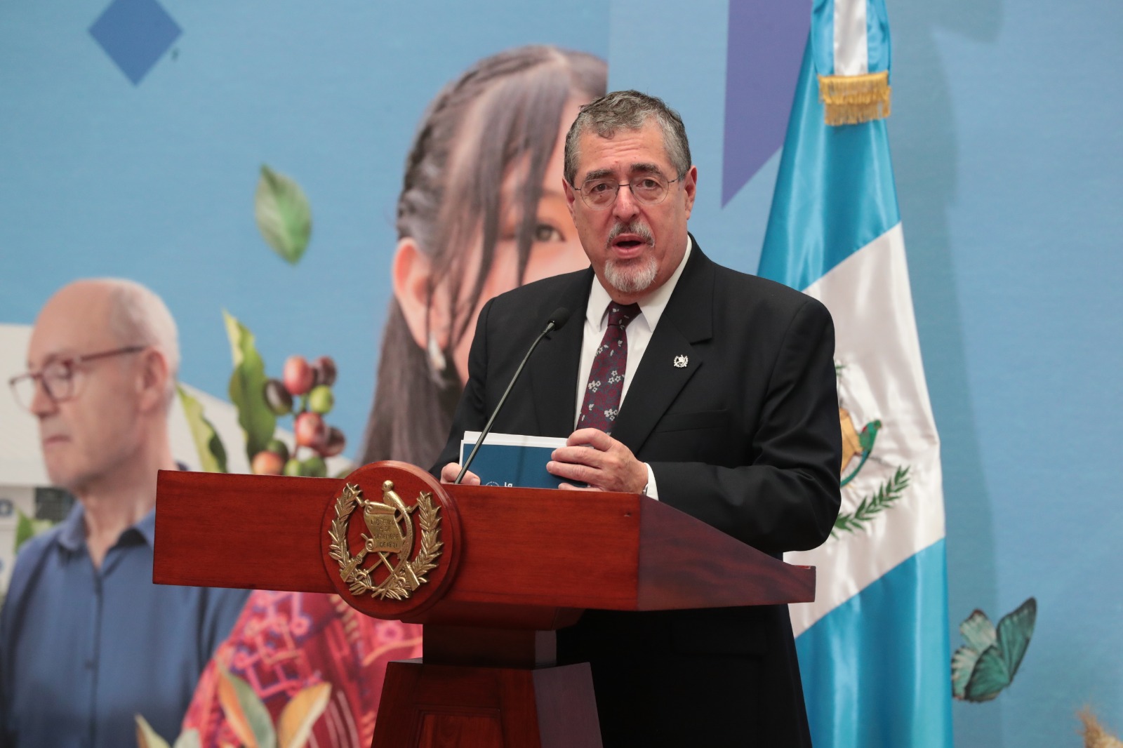 ARÉVALO HABLA DE ACUERDO CON EE. UU.