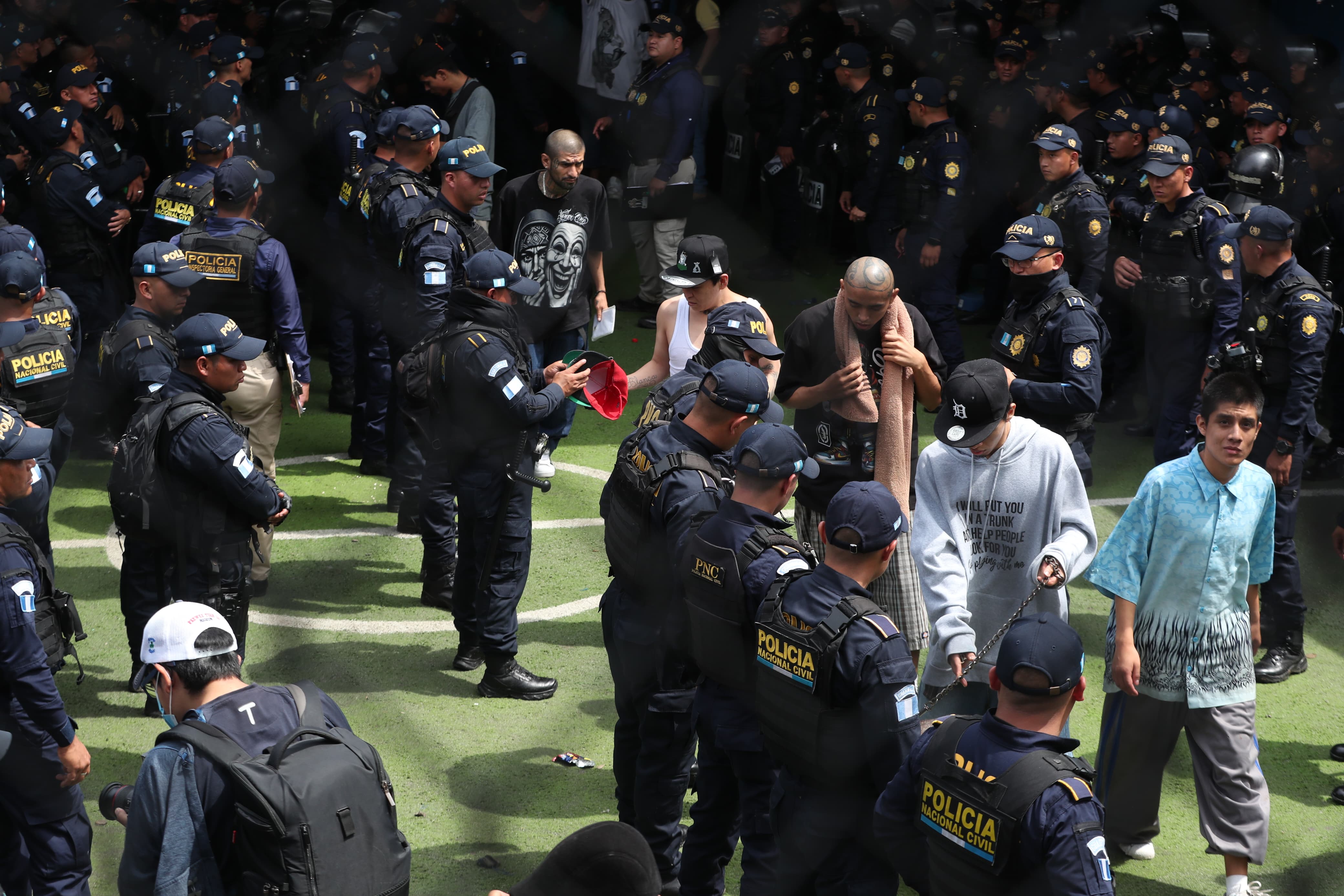 Inspección de la PNC en zona 18