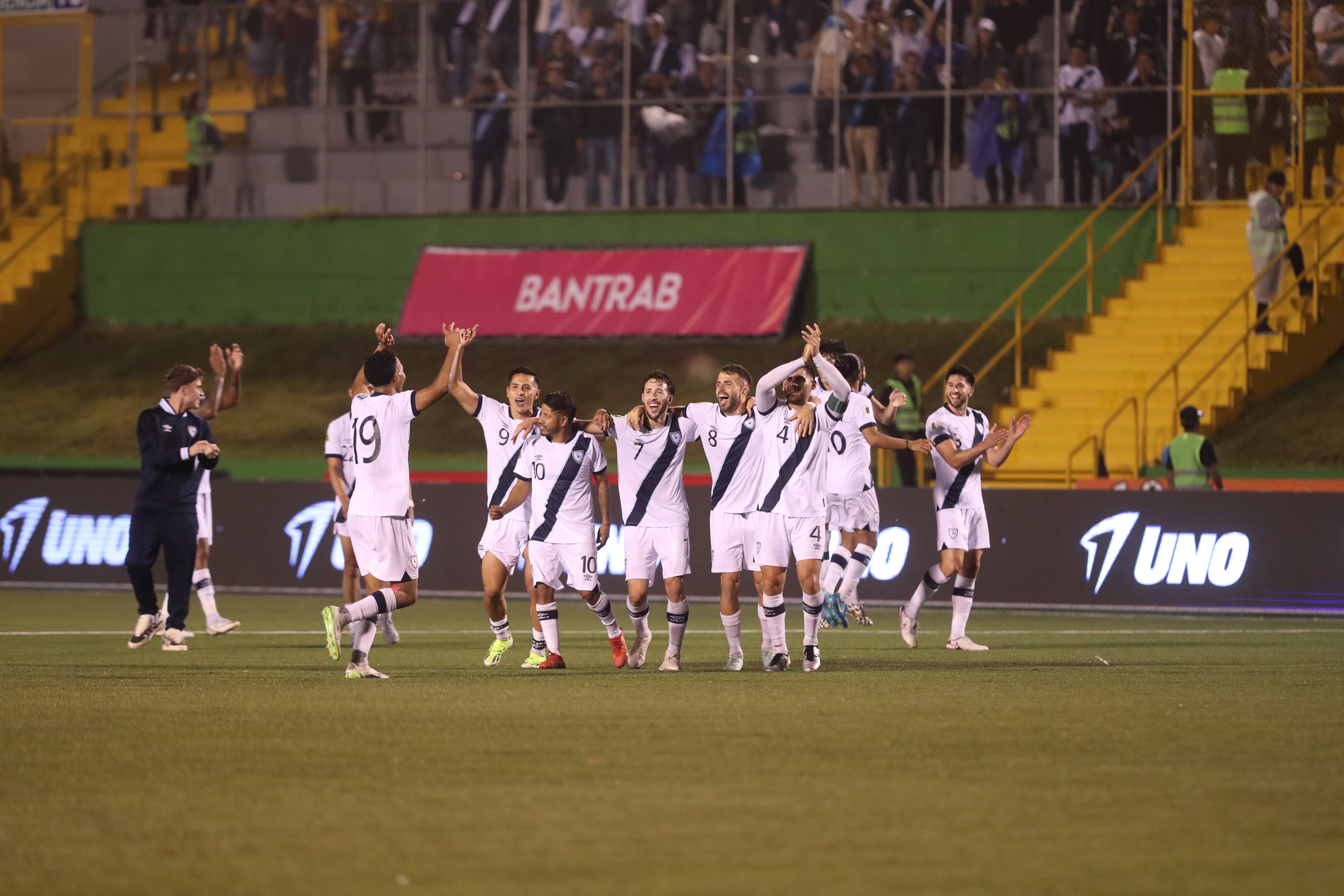 En el estadio Cementos Progreso se disputó el juego de la Selección de Guatemala contra República Dominicana.