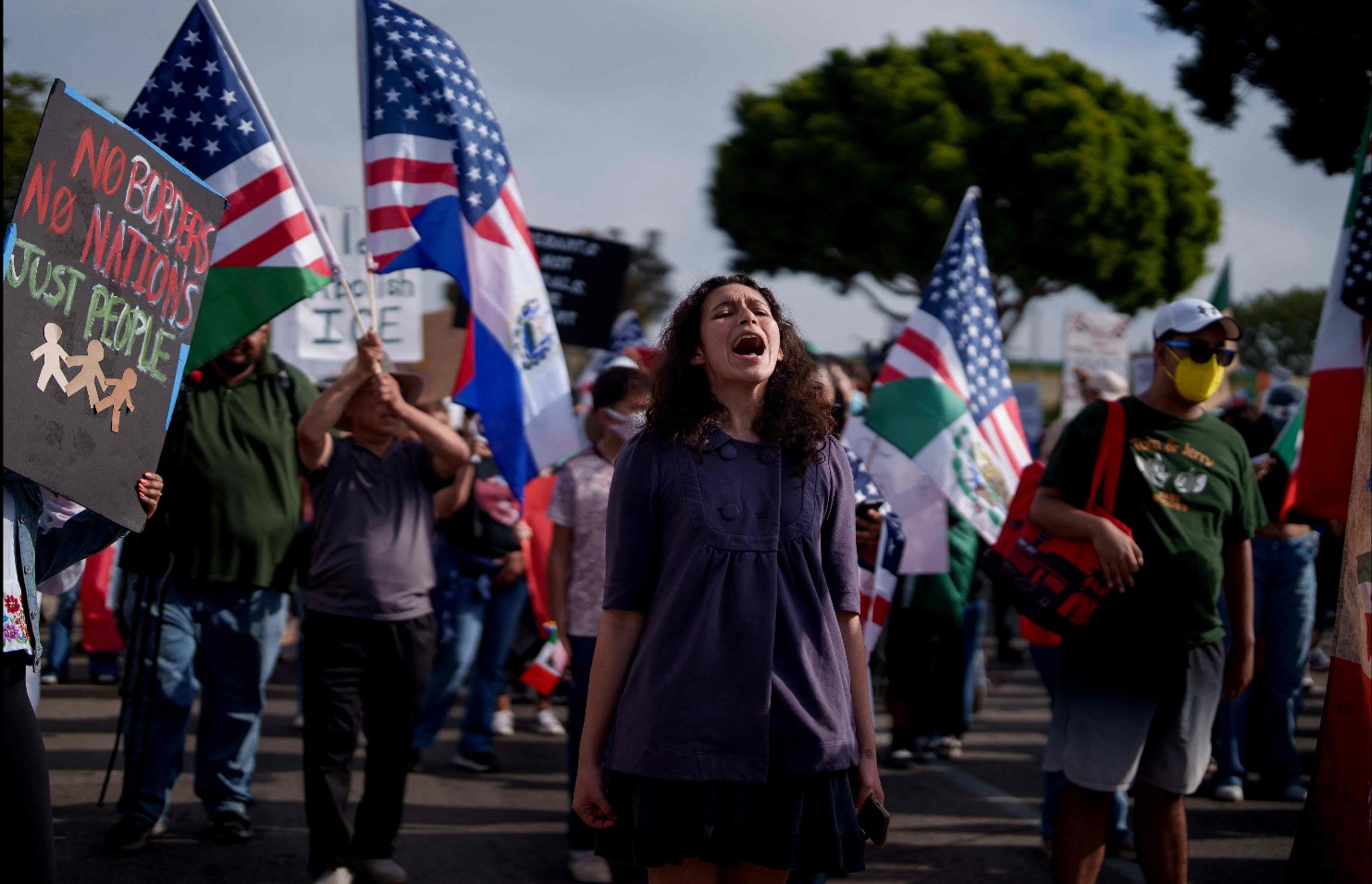 Protestas contra las redadas en Oxnard, California. (Foto Prensa Libre: AFP)