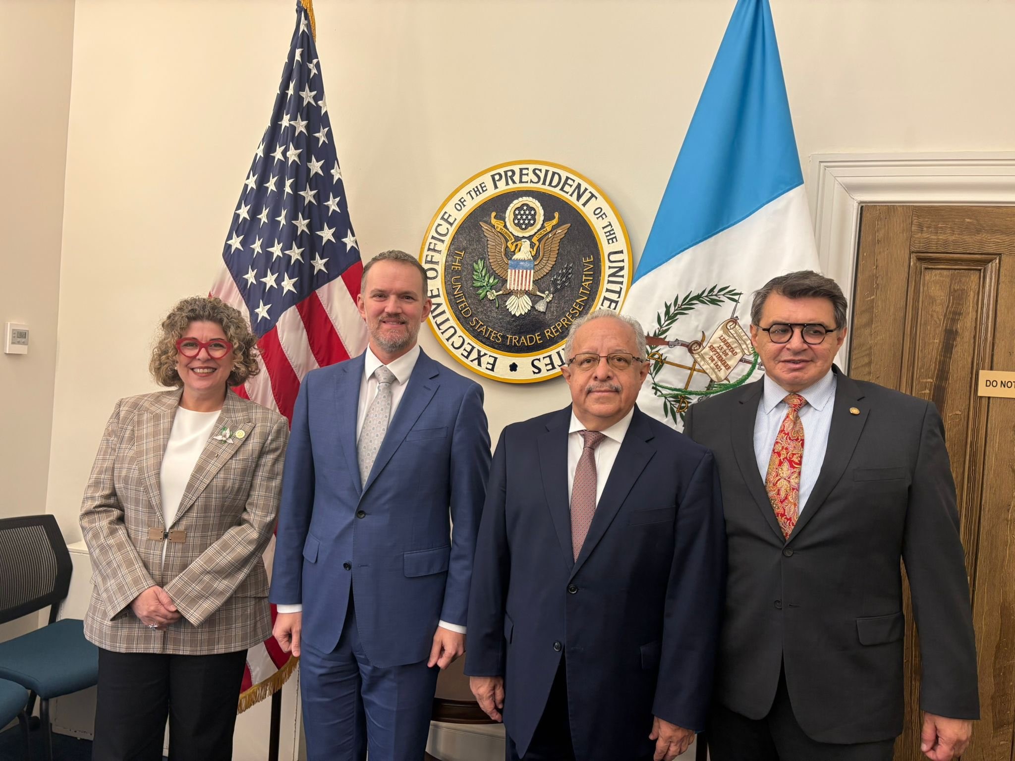 USTR y GOBIERNO GUATEMALA negociarán aranceles cita del 27 MAYO