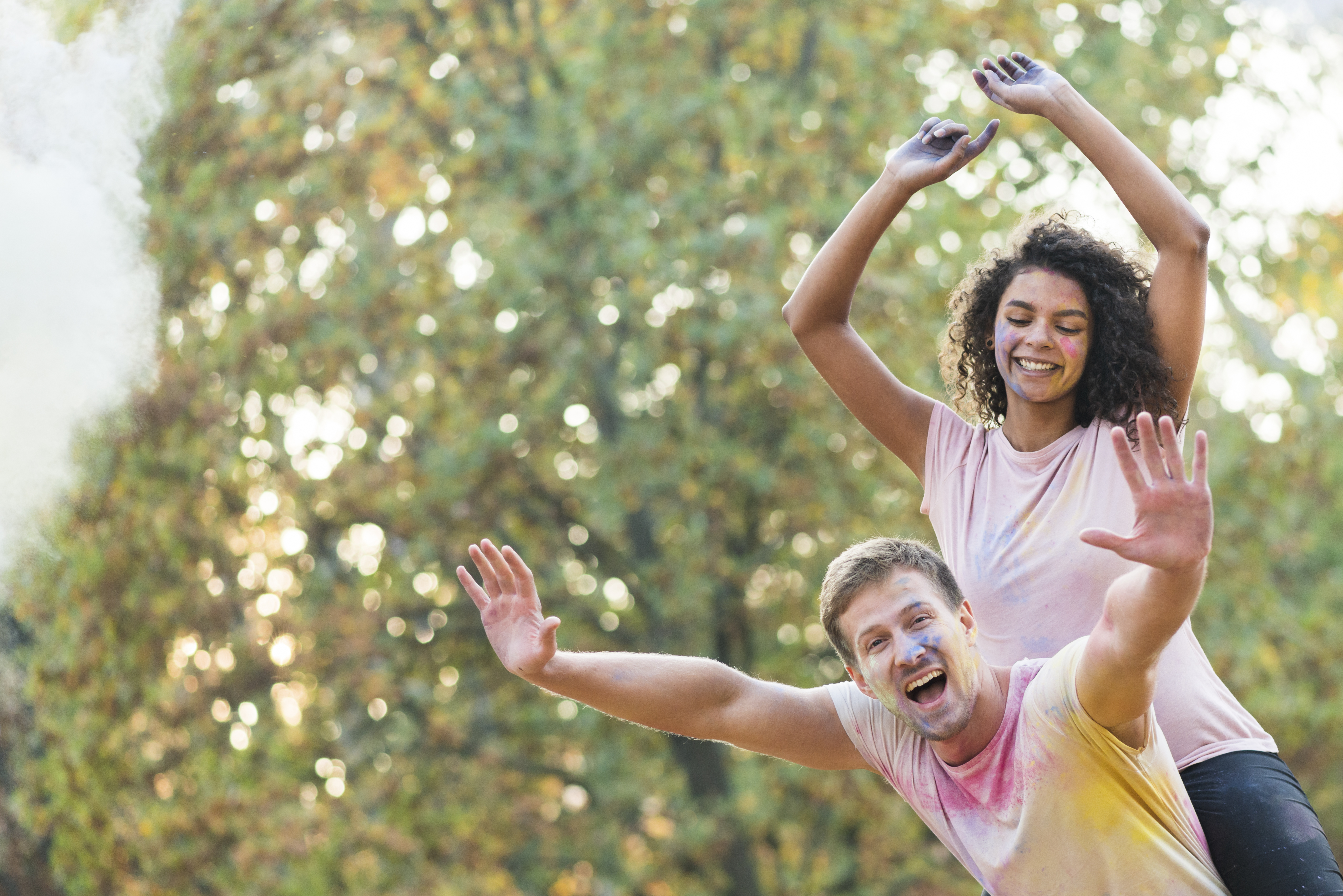 El Día Mundial de la Alegría, fundado en 2010, invita a reflexionar sobre el poder transformador de este sentimiento positivo. (Foto Prensa Libre: Freepik)