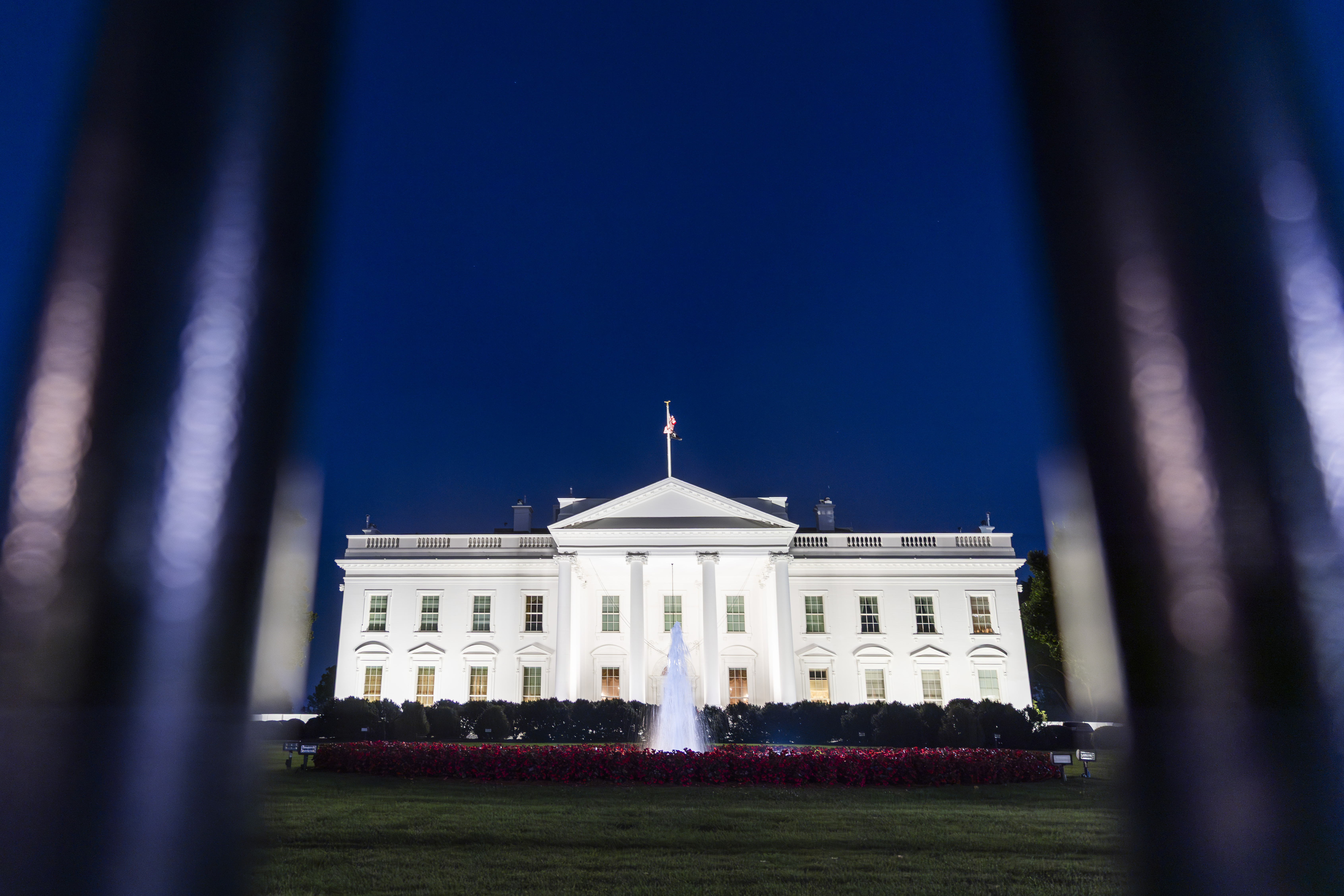 Trump construirá un salón de baile de 8 mil metros cuadrados en la Casa Blanca