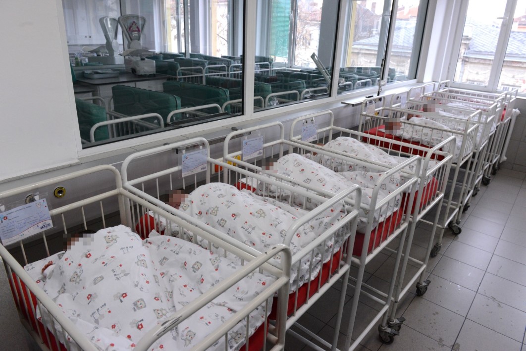 Vista general de una sala de maternidad en un hospital. En uno de estos espacios, pero del IGSS de Escuintla, una familia denunció la desaparición de su bebé recién nacido. (Foto Prensa Libre: Shutterstock) 