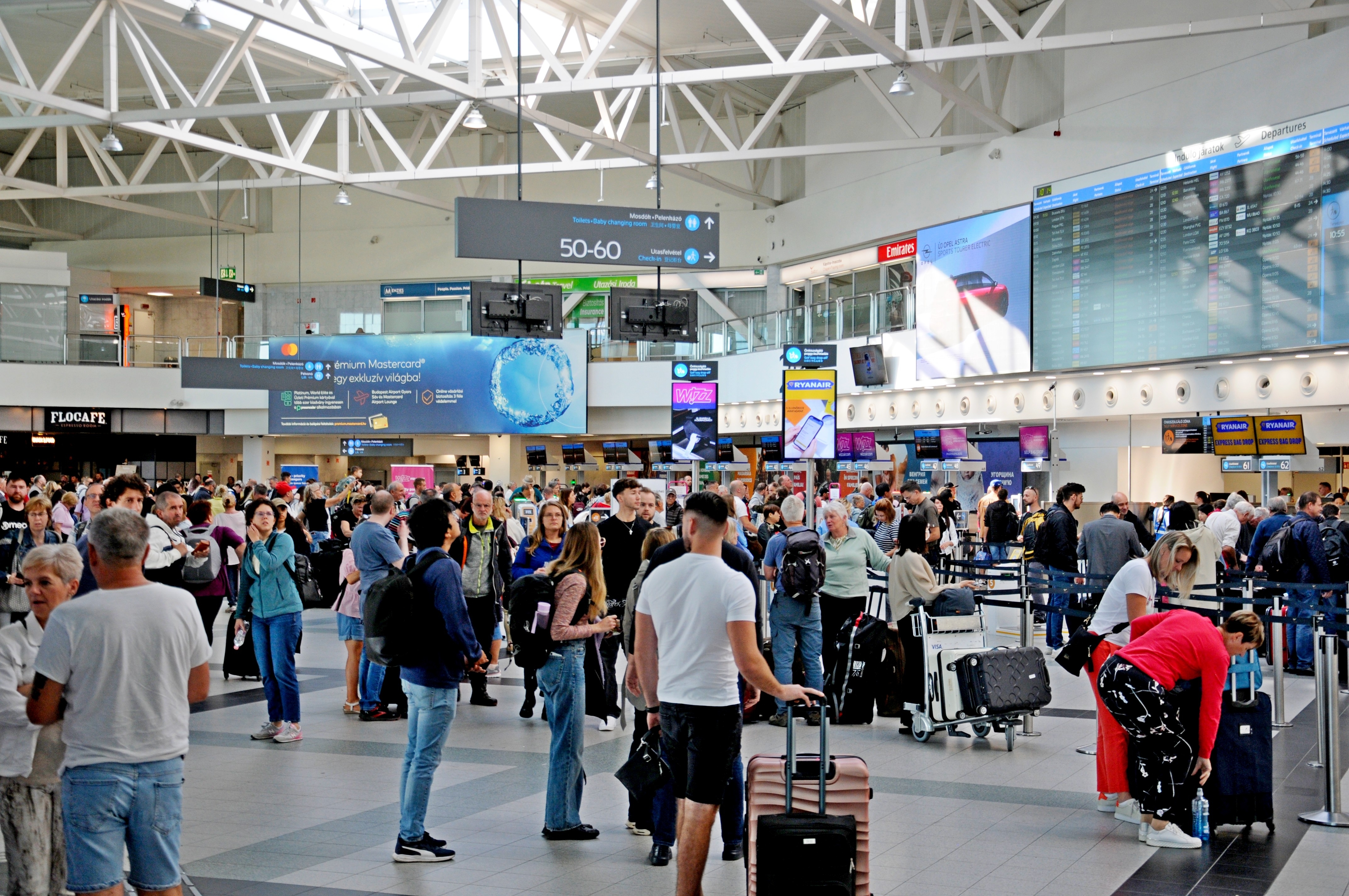 Foto de referencia. Vuelos de United Airlines han resultado afectados debido a un problema técnico. (Foto Prensa Libre: Shutterstock)