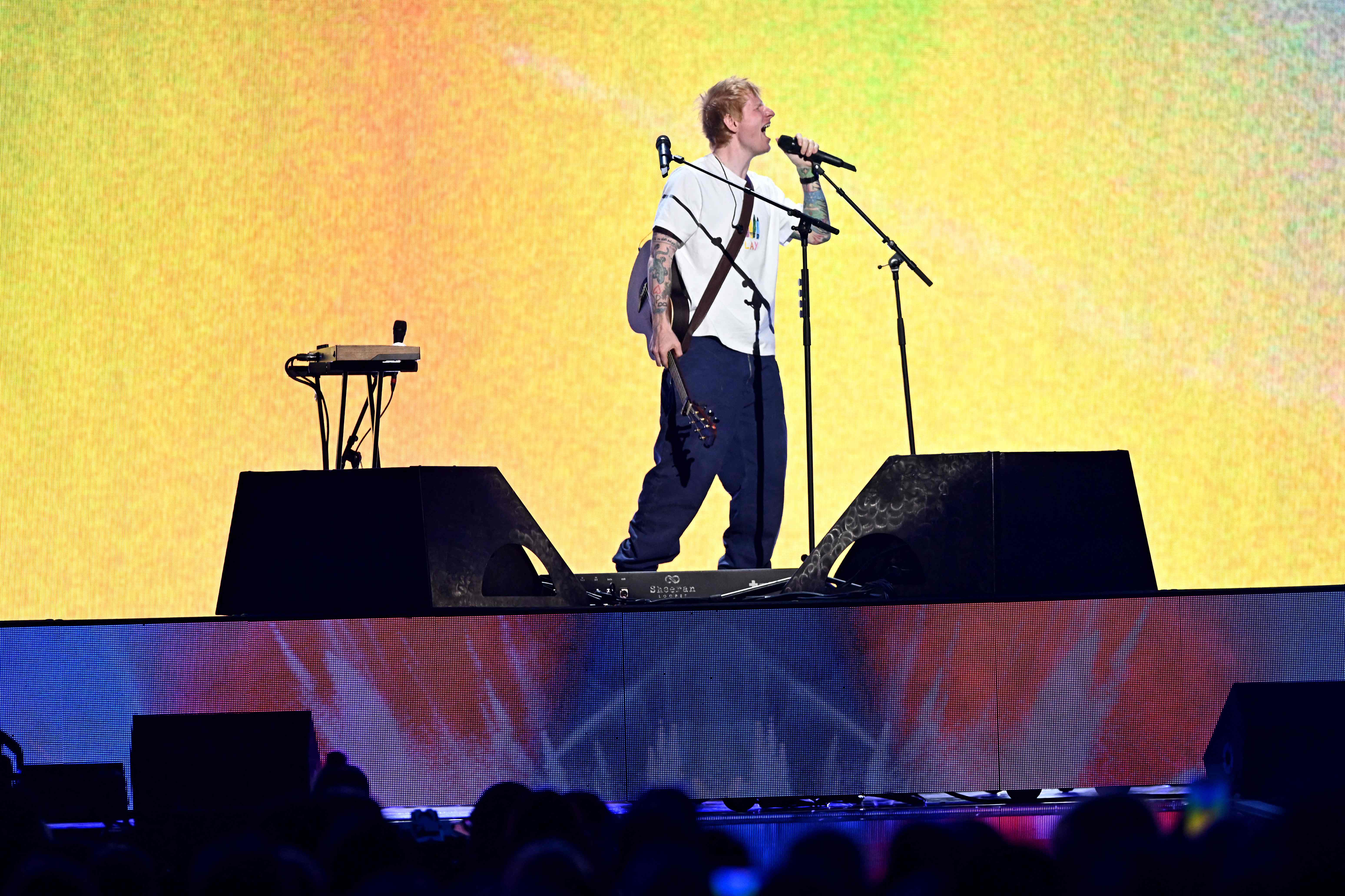 LAS VEGAS, NEVADA - SEPTEMBER 20: Ed Sheeran performs onstage during the 2025 iHeartRadio Music Festival at T-Mobile Arena on September 20, 2025 in Las Vegas, Nevada.   Bryan Steffy/Getty Images/AFP (Photo by Bryan Steffy / GETTY IMAGES NORTH AMERICA / Getty Images via AFP)