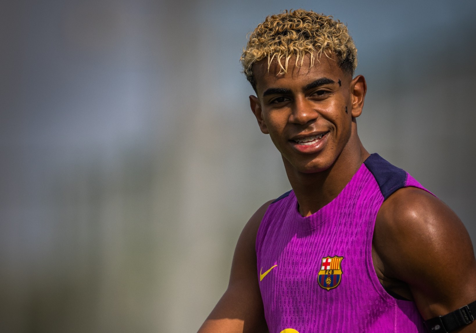 Lamine Yamal, jugador del Barsa, es duda para el partido contra Newcastle, por la Champions. (Foto FC Barcelona).