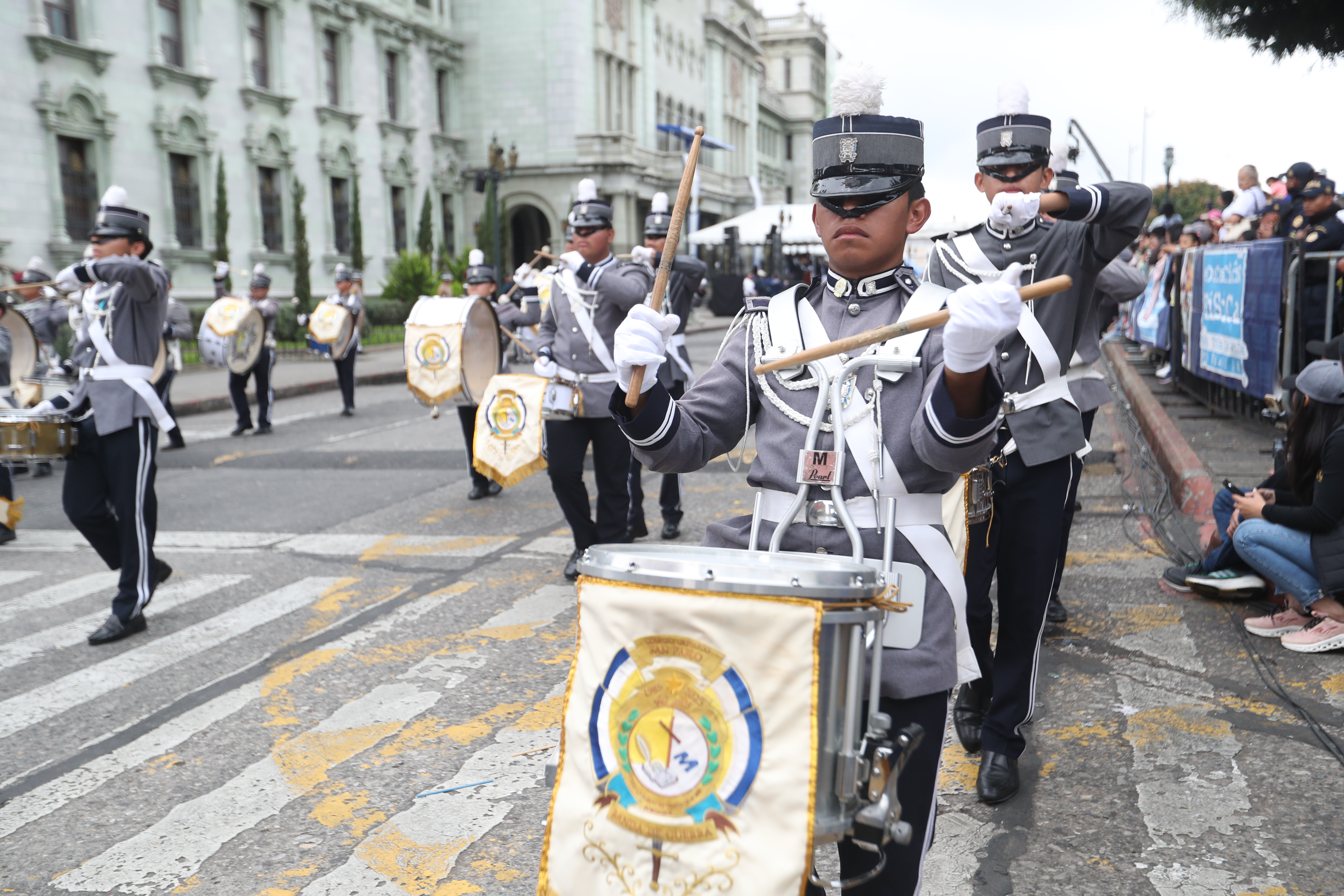 DESFILE 15 DE SEPTIEMBRE INDEPENDENCIA GUATEMALA 002'