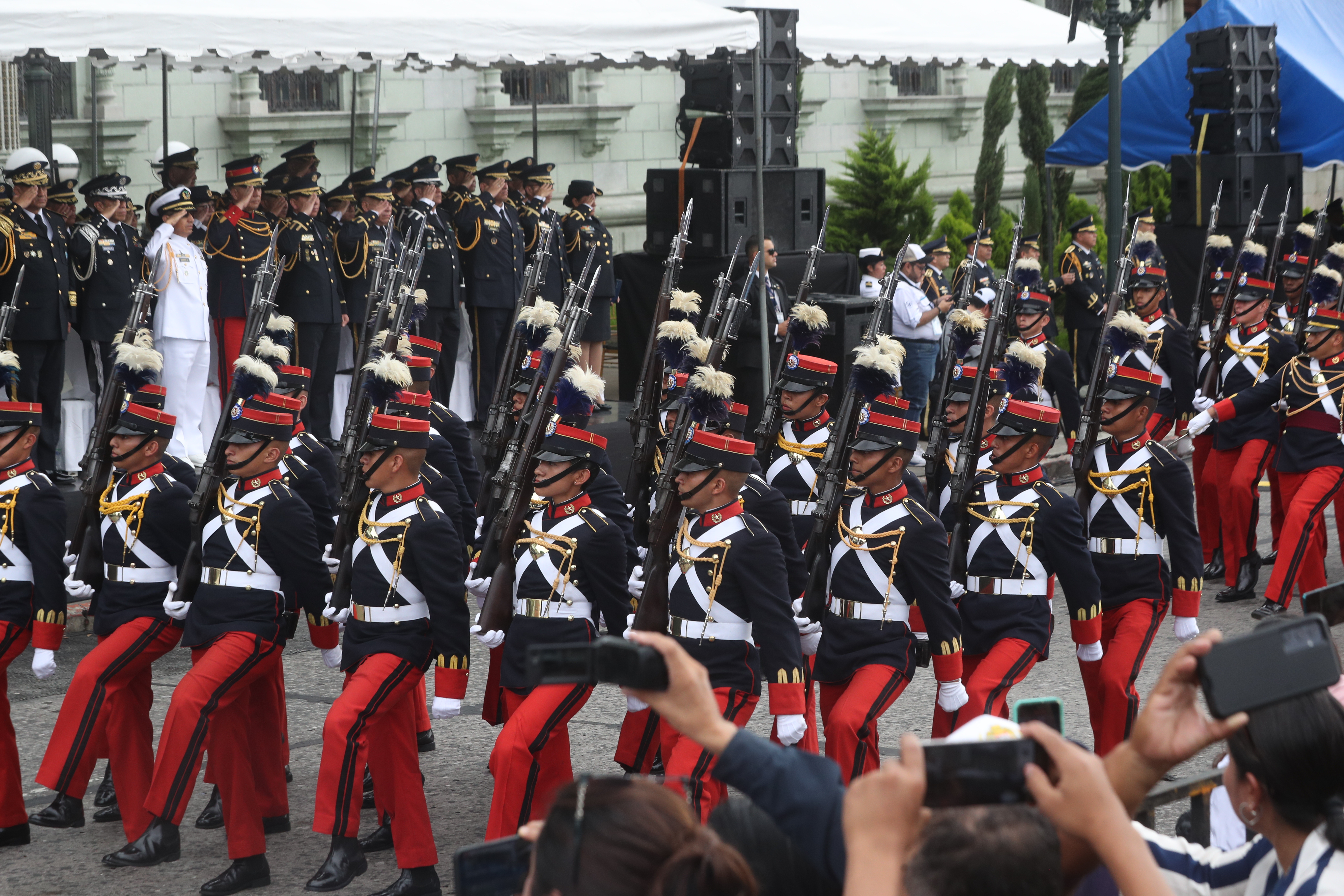 DESFILE 15 DE SEPTIEMBRE INDEPENDENCIA GUATEMALA'