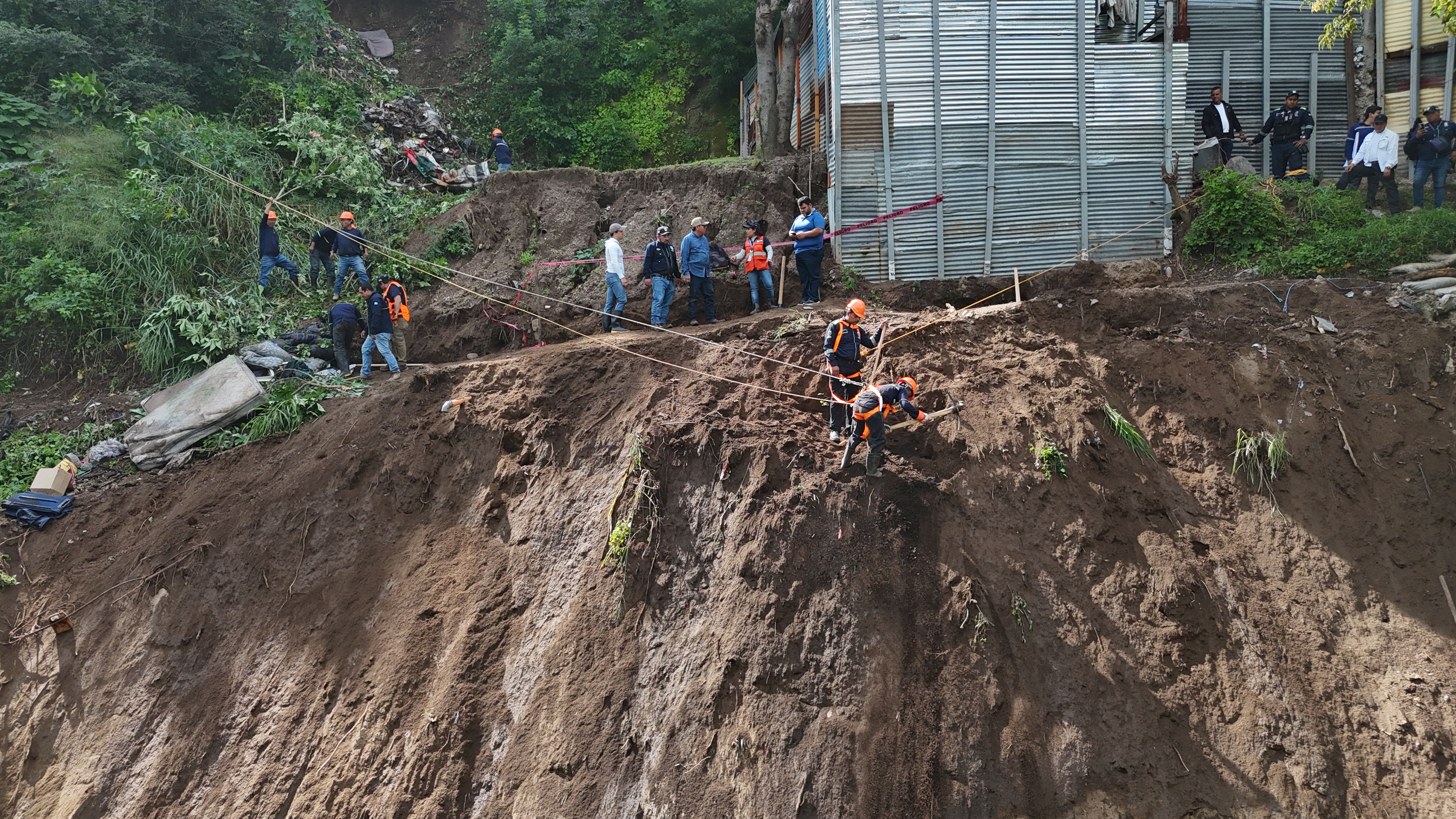 DESLIZAMIENTO AVENIDA HINCAPIE BOCA DEL MONTE'