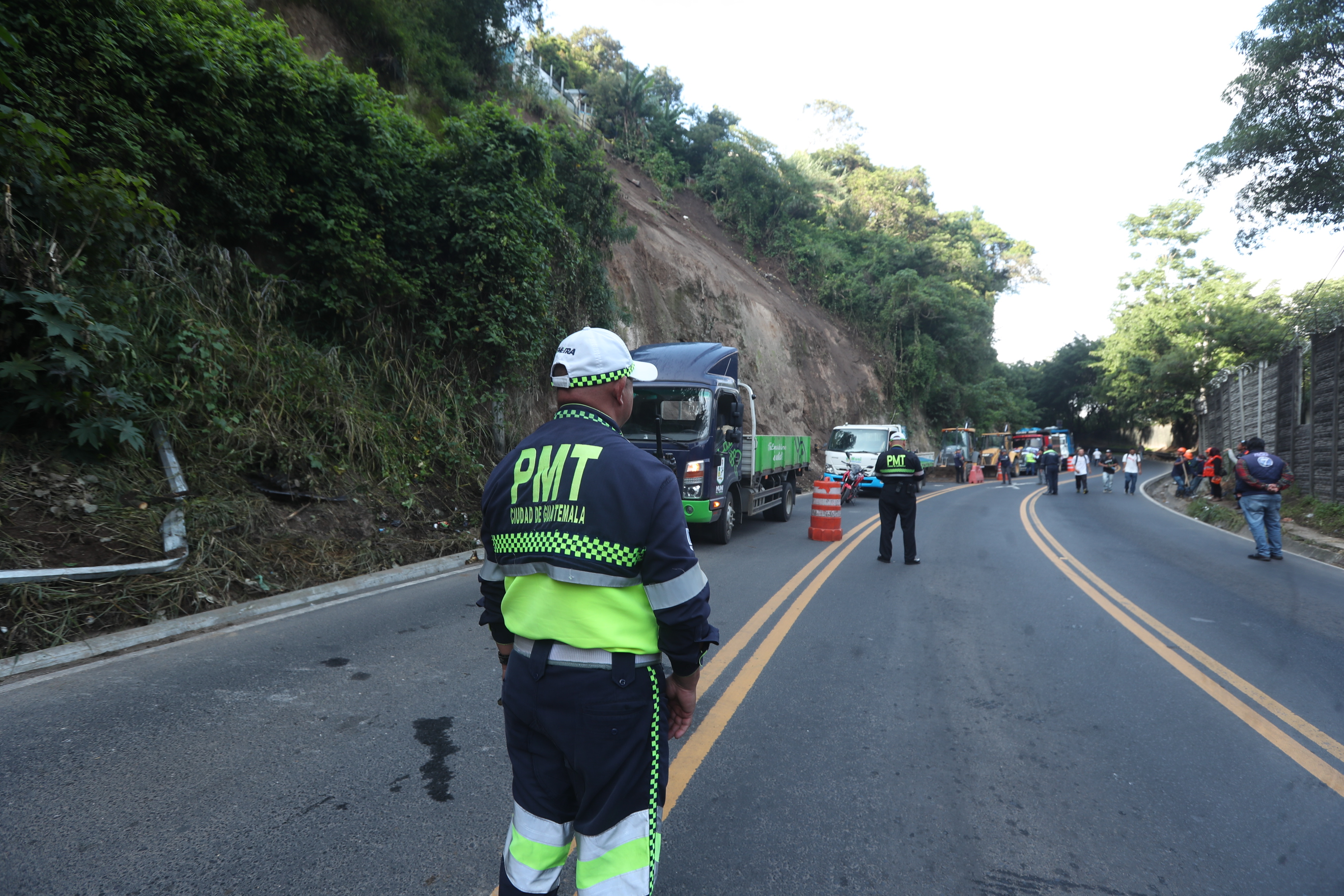 DESLIZAMIENTO AVENIDA HINCAPIE BOCA DEL MONTE'