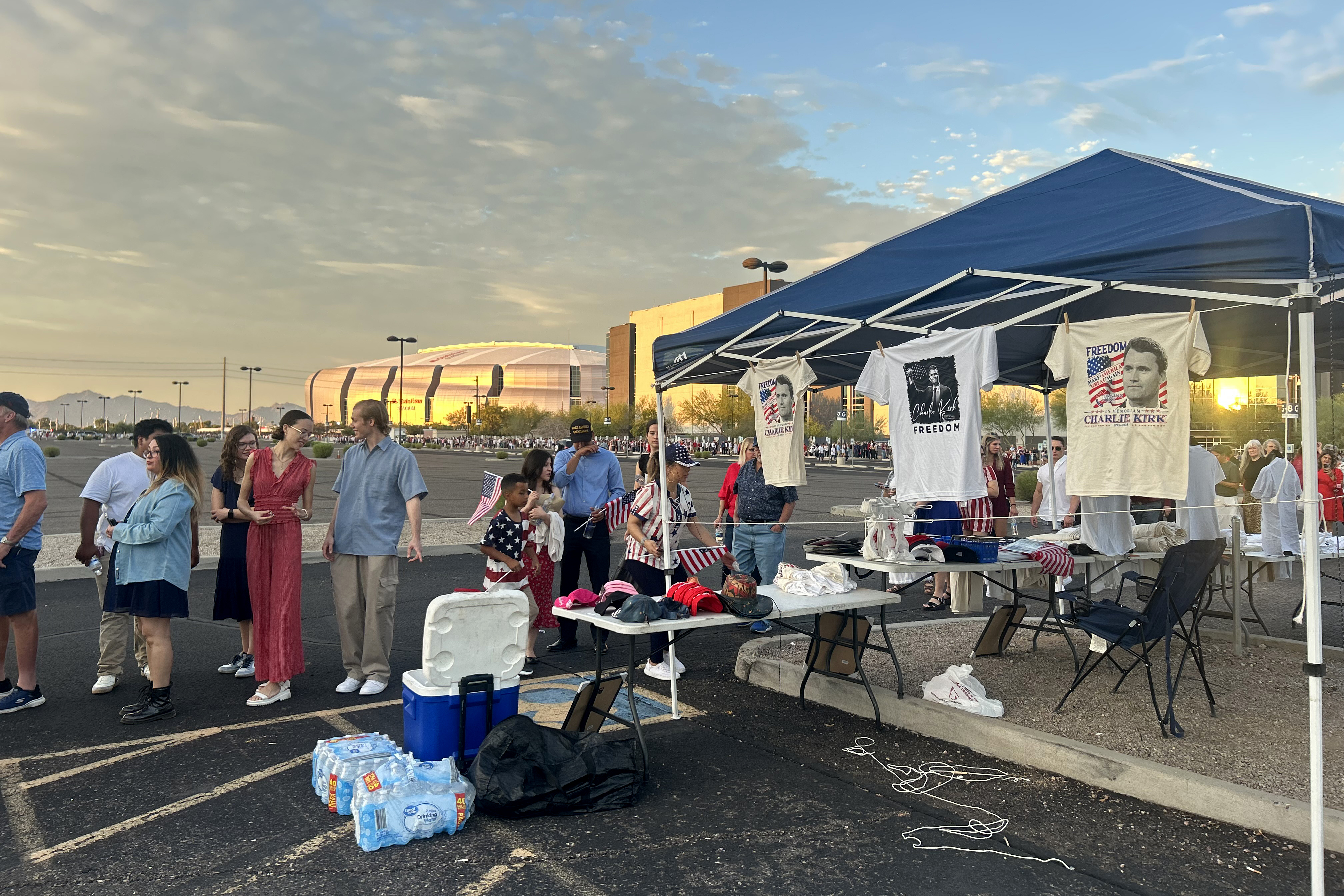 VELORIO CHARLIE KIRK 01'