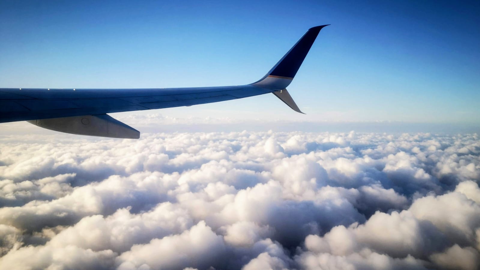 La nueva ruta aérea entre Ciudad de Guatemala y Bogotá iniciará operaciones el 27 de octubre de 2025, con una promoción limitada de 200 tiquetes disponibles desde 1 dólar por trayecto.