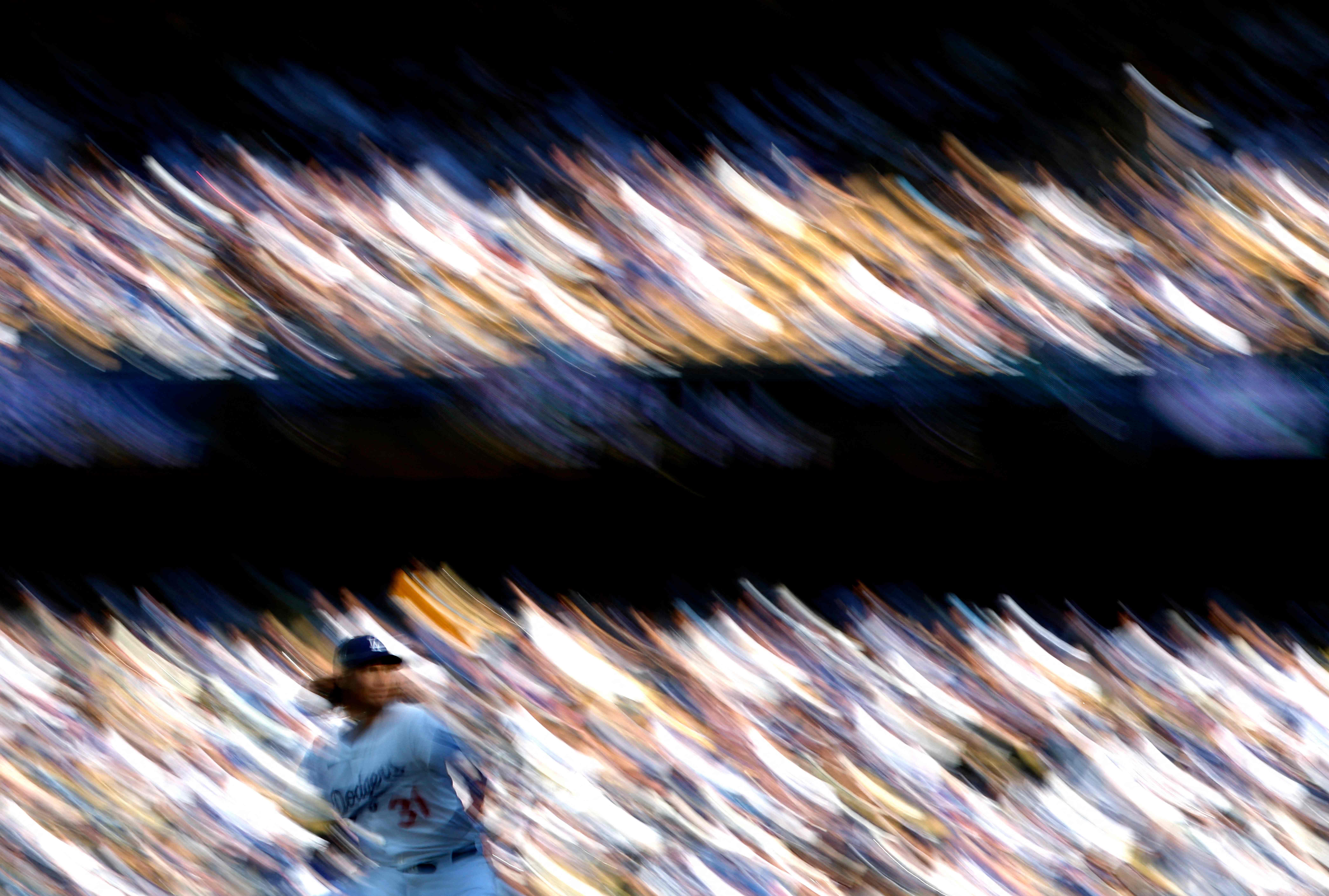 National League Championship Series - Milwaukee Brewers v Los Angeles Dodgers - Game Three