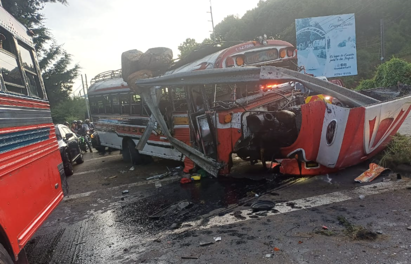 BUS ACCIDENTADO EN EL KM 34 DE LA INTER