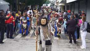 Encuentro de Conviteros 2025, en el Centro Histórico, zona 1, Ciudad de Guatemala. Mas de 3 mil artistas, de 67 agrupaciones de todo el país, con botargas, mascaradas e indumentaria festiva se presentaron en el desfile. 

12/10/2025
Foto Prensa Libre: José Sánchez