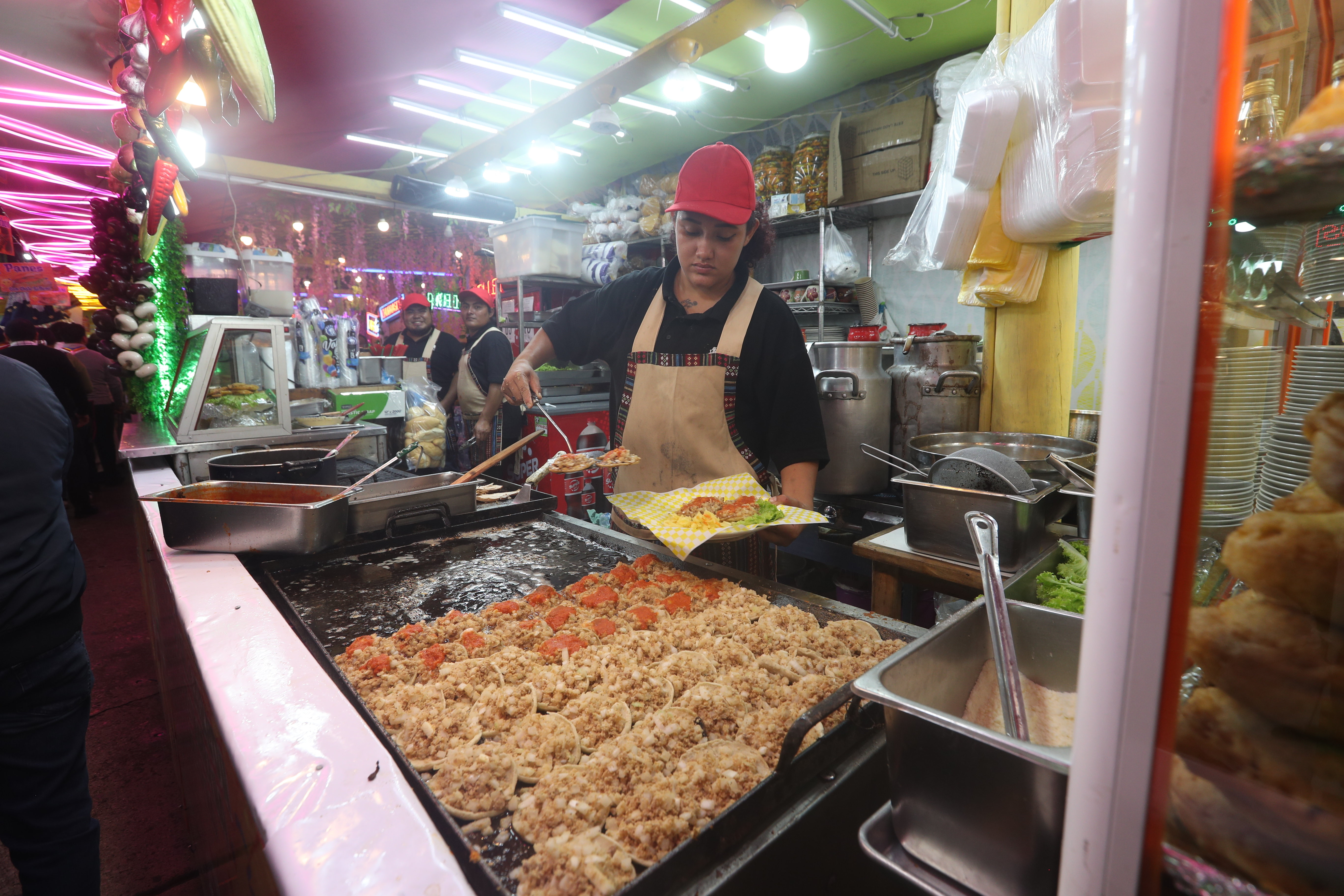 VIRGEN DEL ROSARIO EN IGLESIA SANTO DOMINGO'