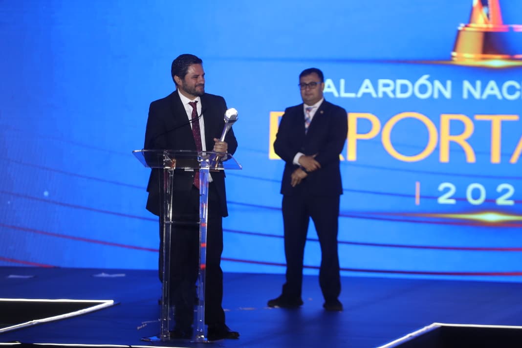 Agroindustrias Successo recibe el Galardón 2025 en la categoría Agrícola, Acuicultura y Pesca. Exporta biotecnología sostenible desde Guatemala hacia el mundo. (Foto, Prensa Libre: Érick Ávila)