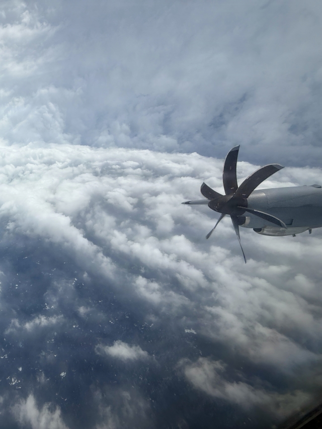 Video muestra el ojo del huracán Melissa