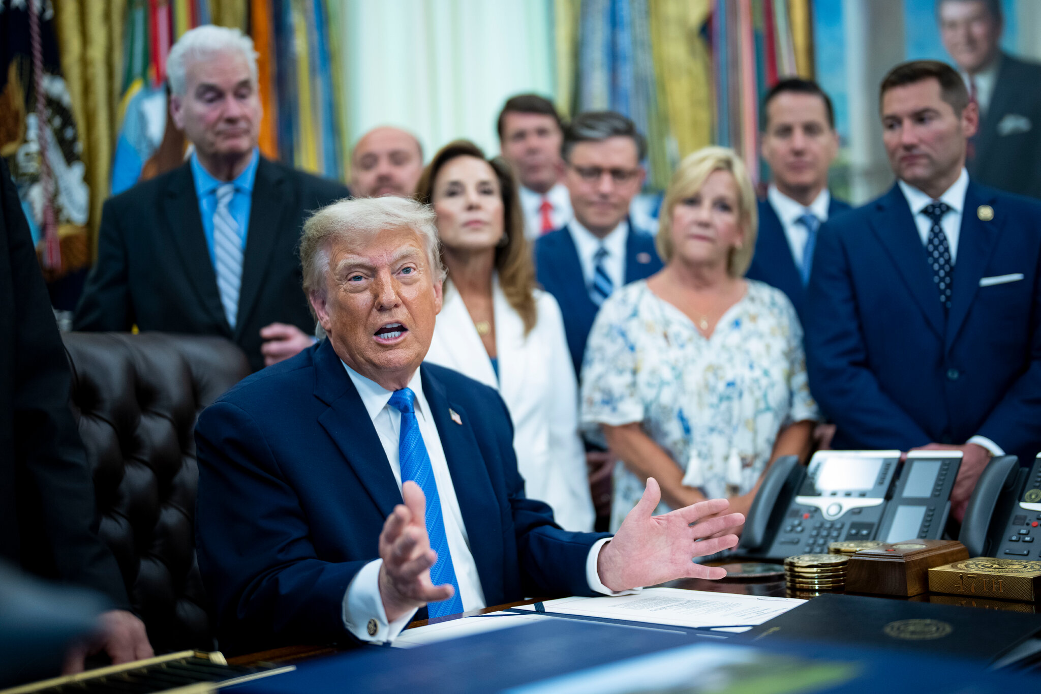 El presidente Trump dijo que estaba revelando previamente los ataques estadounidenses para presionar a Irán a fin de llegar a un acuerdo para abrir el estrecho de Ormuz. Doug Mills/The New York Times
