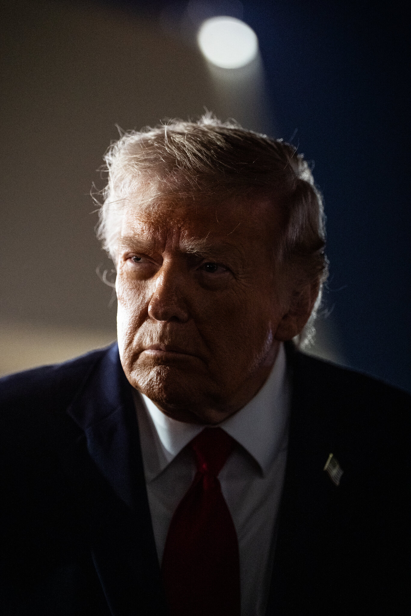 El presidente Trump durante un viaje reciente para asistir a las finales de la NBA en Nueva York. Haiyun Jiang/The New York Times