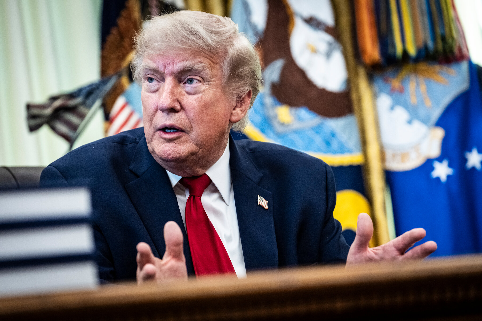 La mayor parte de los nuevos ingresos del presidente Trump proviene del sector de las criptomonedas, al que su familia se lanzó con fuerza a partir de finales de 2024. Pete Marovich para The New York Times