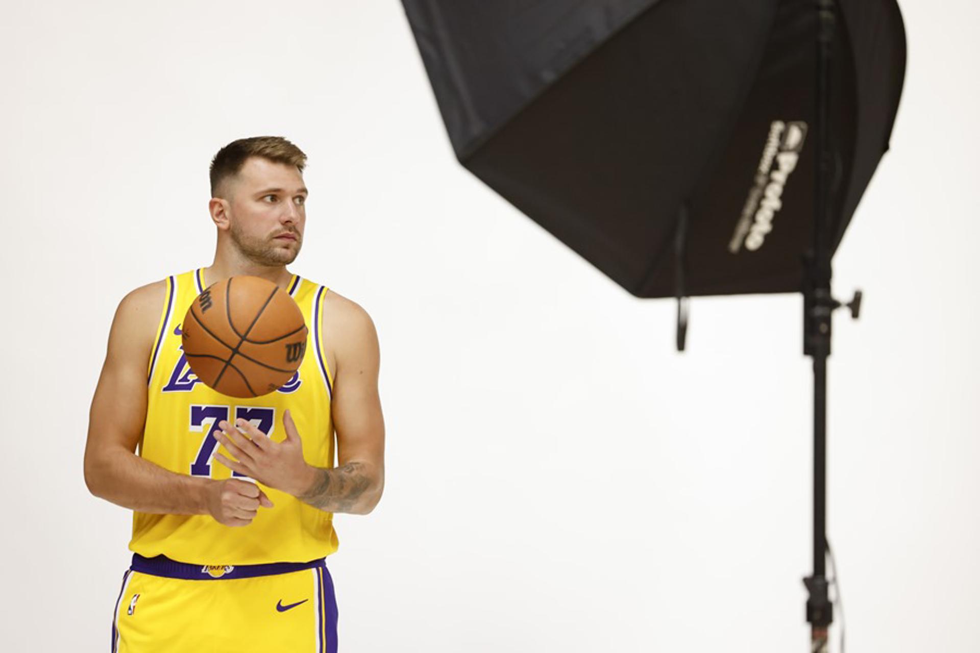 El escolta de Los Angeles Lakers, Luka Doncic, en una imagen de archivo. EFE/EPA/CAROLINE BREHMAN